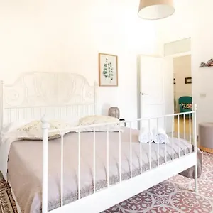 https://amarea-casa-vacanze.sicilyhotelsitaly.net